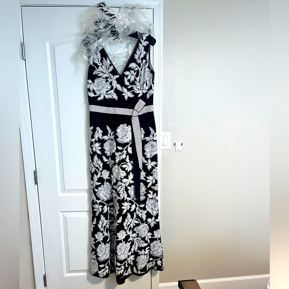 Tadashi Shoji lace gown
